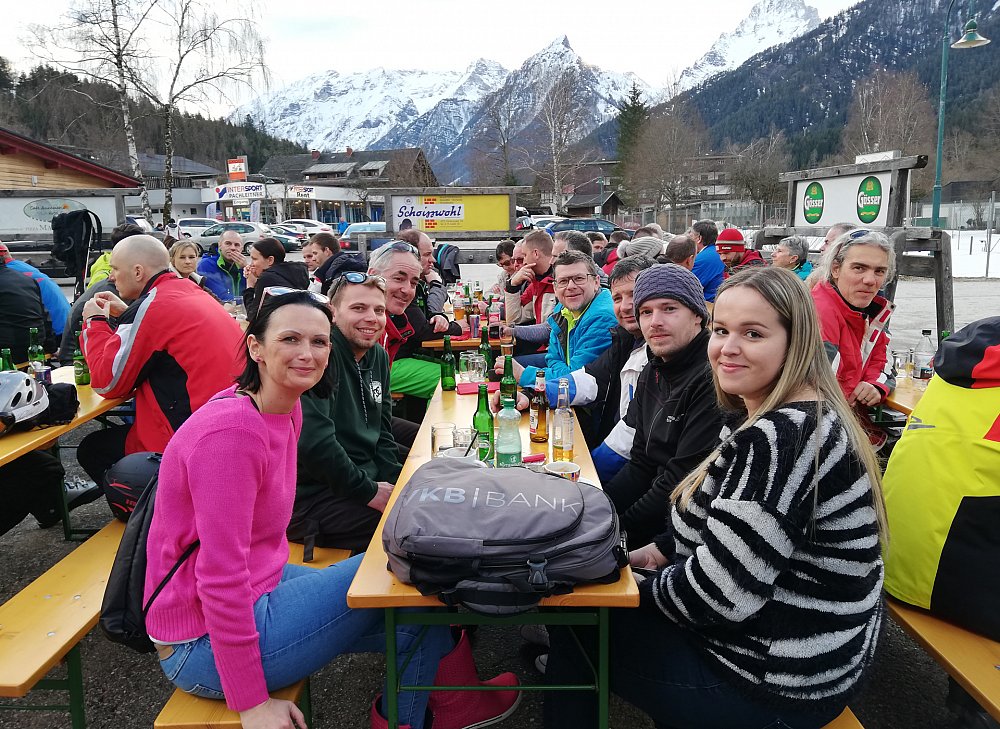Gruppenbild auf der Piste