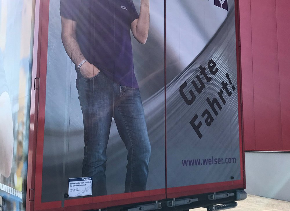 LKW-Übergabe LKW-Übergabe